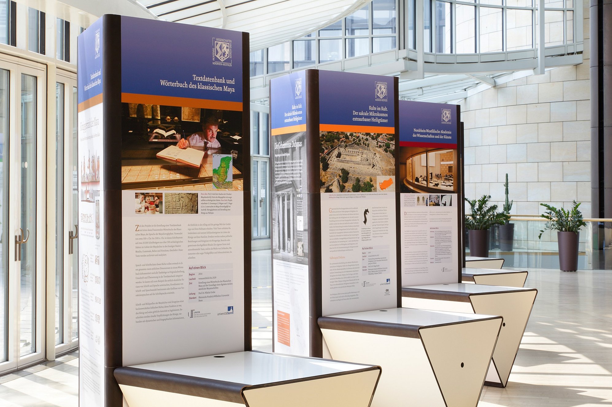 Akademie der WIssenschaften und der Künste NRW – Ausstellung im Landtag